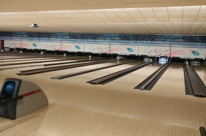 Fremont Lanes - From Web Listing (newer photo)